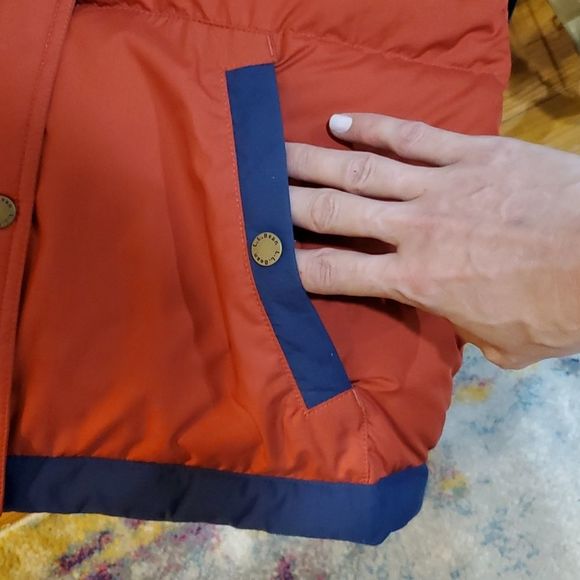 L.L. Bean Puffer Coat - Picture 3 of 12